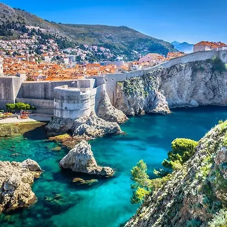 Διαμέρισμα Oasis